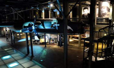 Warsaw Uprising Museum (1944) and POLIN Museum of the History of Polish Jews – Small Groups Tour