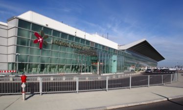 Private transfer from Warsaw city center to Chopin Airport (WAW)
